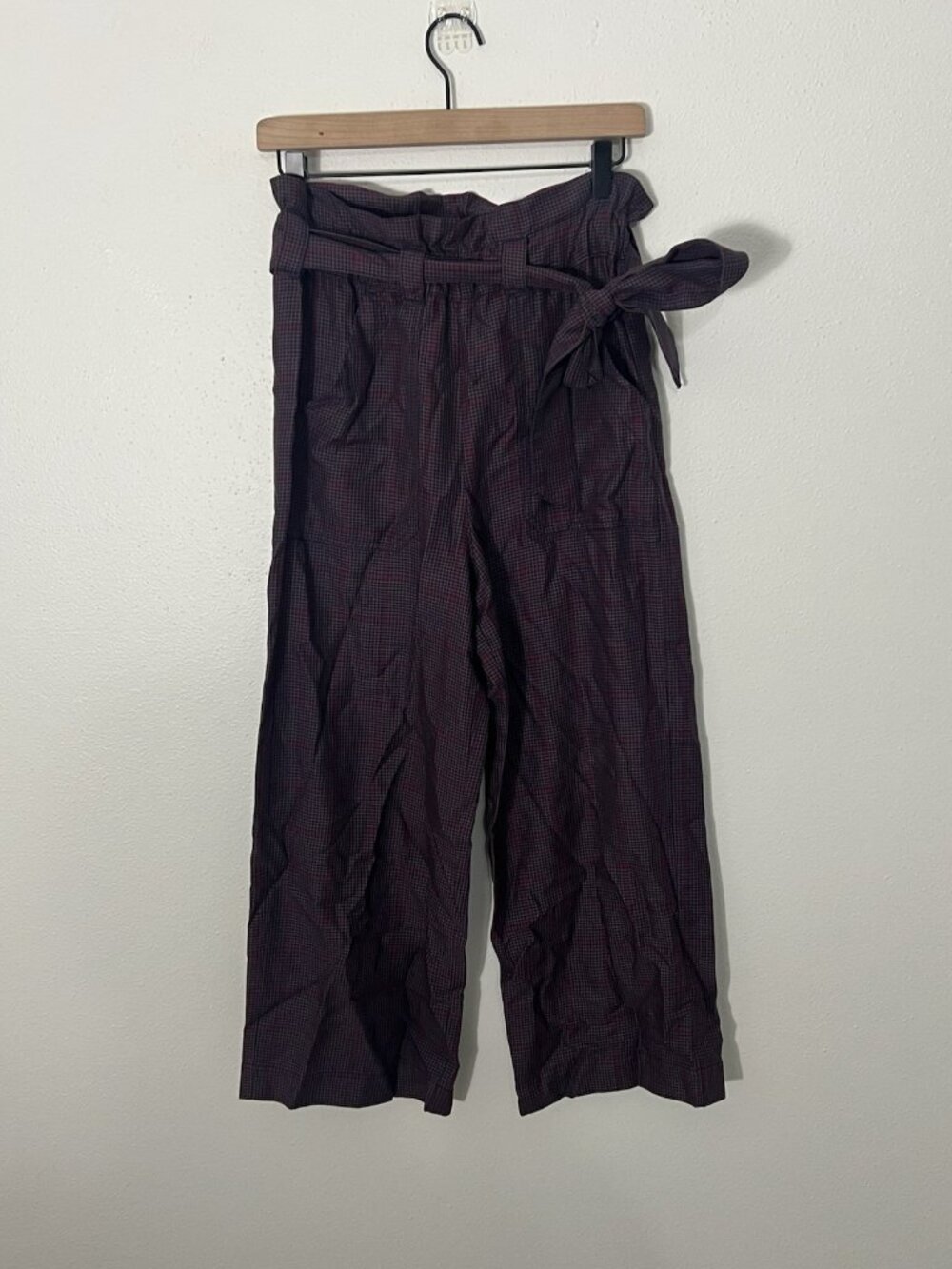 Marine Layer Caroline Cropped Paperbag Pants in Purple Plaid With Tie Size Small